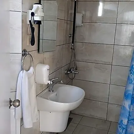Akkus Hotel 2*